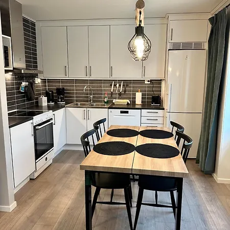Hillhouse A & B Feriehus *