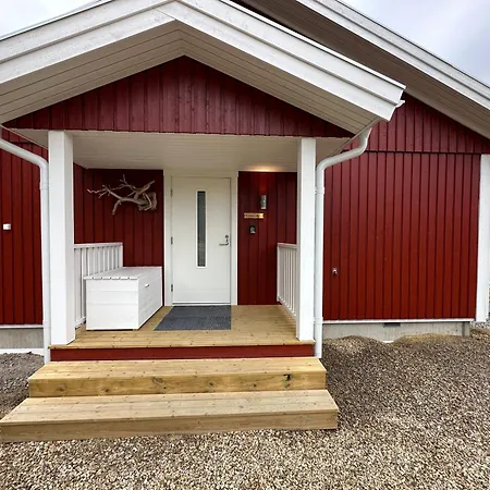 Hillhouse A & B Holiday home *