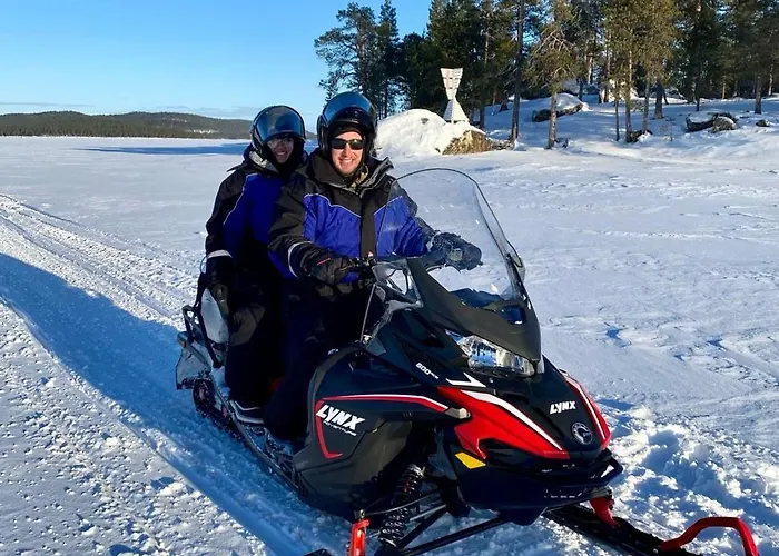 Hillhouse A & B * 이발로