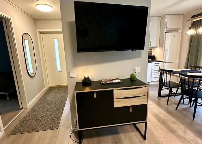 Hillhouse A & B * Ивало